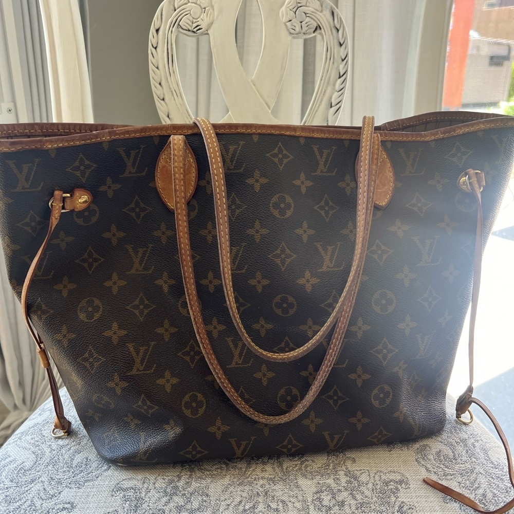 Louis Vuitton Neverfull MM